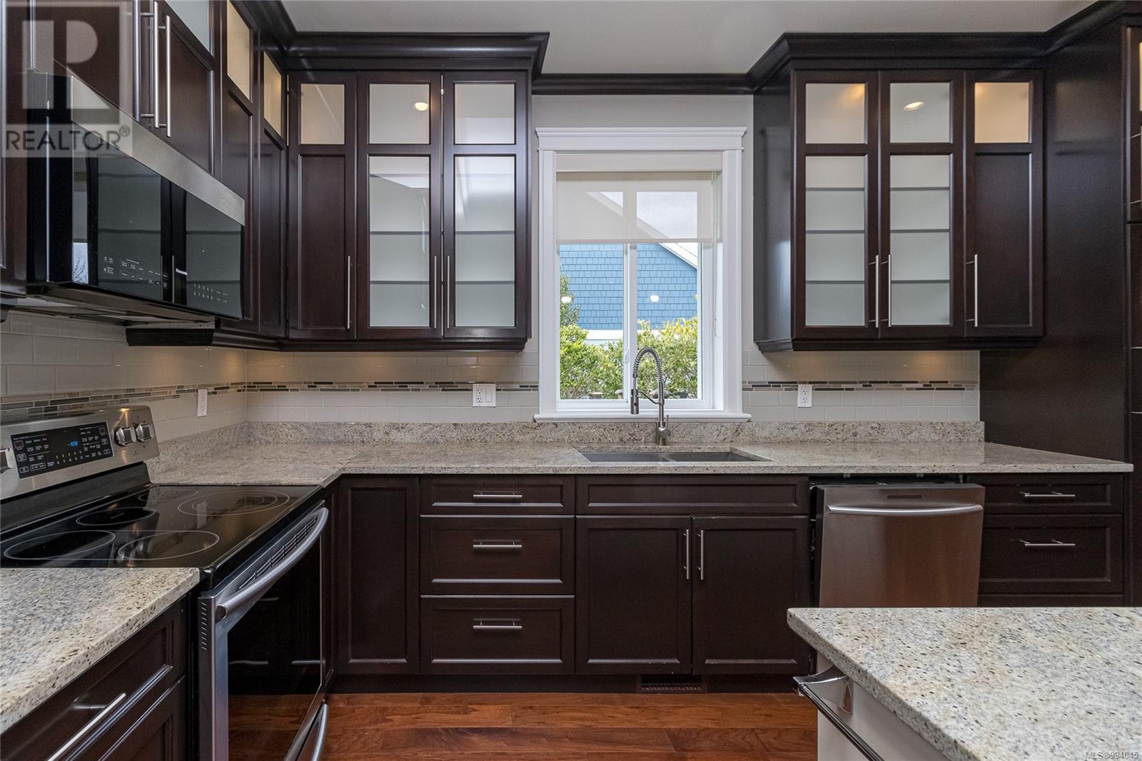 879 Tutor Way, Mill Bay