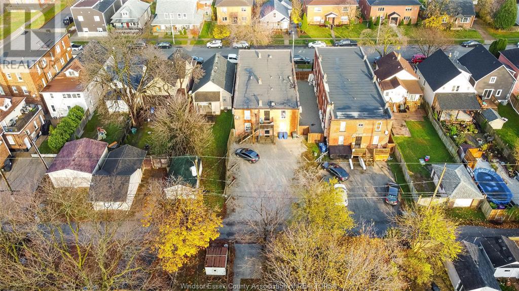 Photo 11 of 1219 Monmouth, Windsor ON