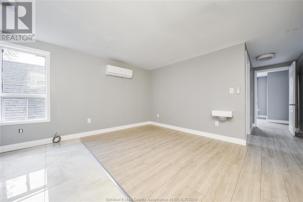 Photo 13 of 1219 Monmouth, Windsor ON