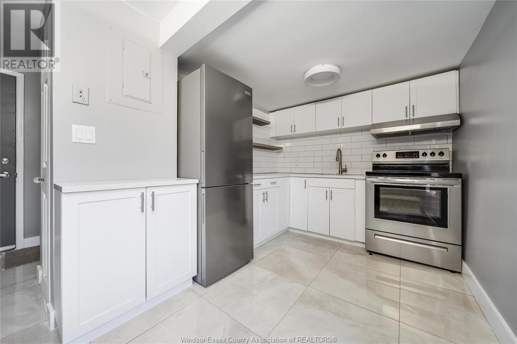 Photo 15 of 1219 Monmouth, Windsor ON
