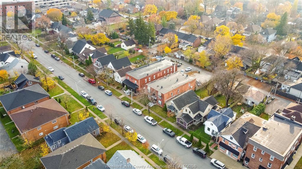 Photo 9 of 1219 Monmouth, Windsor ON