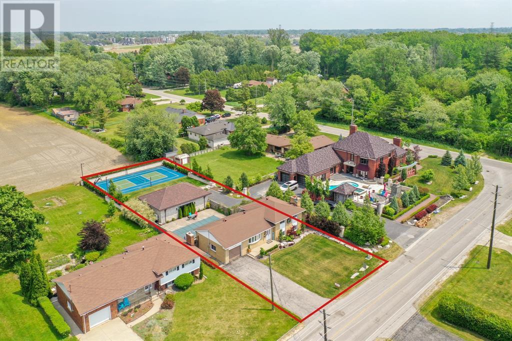 Photo 2 of 3050 Bouffard Road, Lasalle ON