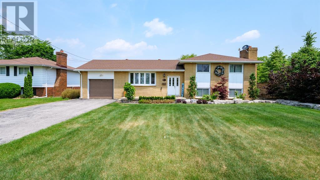 Photo 6 of 3050 Bouffard Road, Lasalle ON