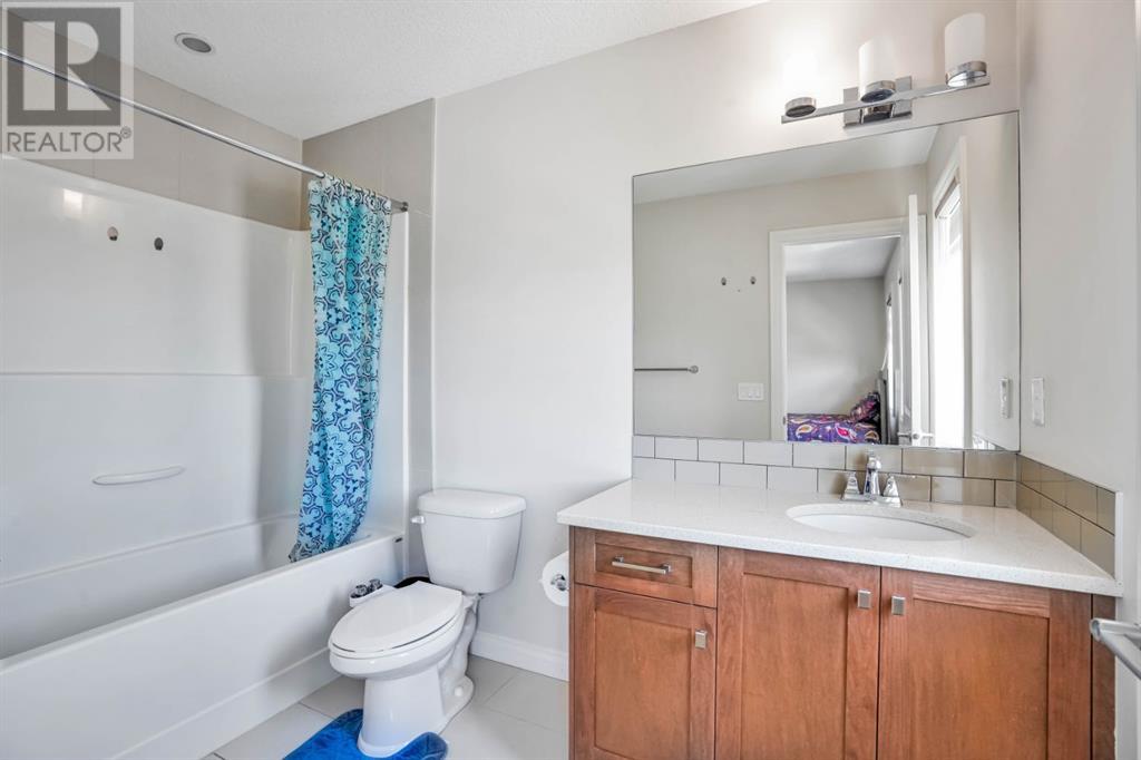 Single Family House for Sale in  Saddlestone Park NE Saddle Ridge Calgary 