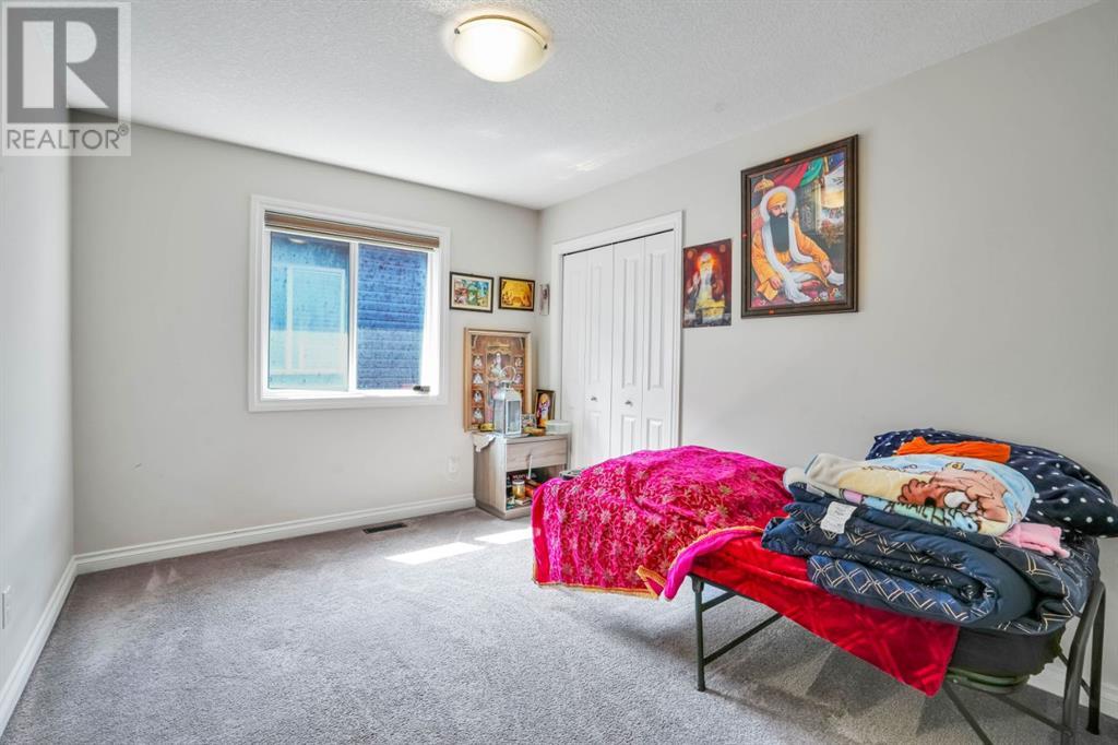 Single Family House for Sale in  Saddlestone Park NE Saddle Ridge Calgary 