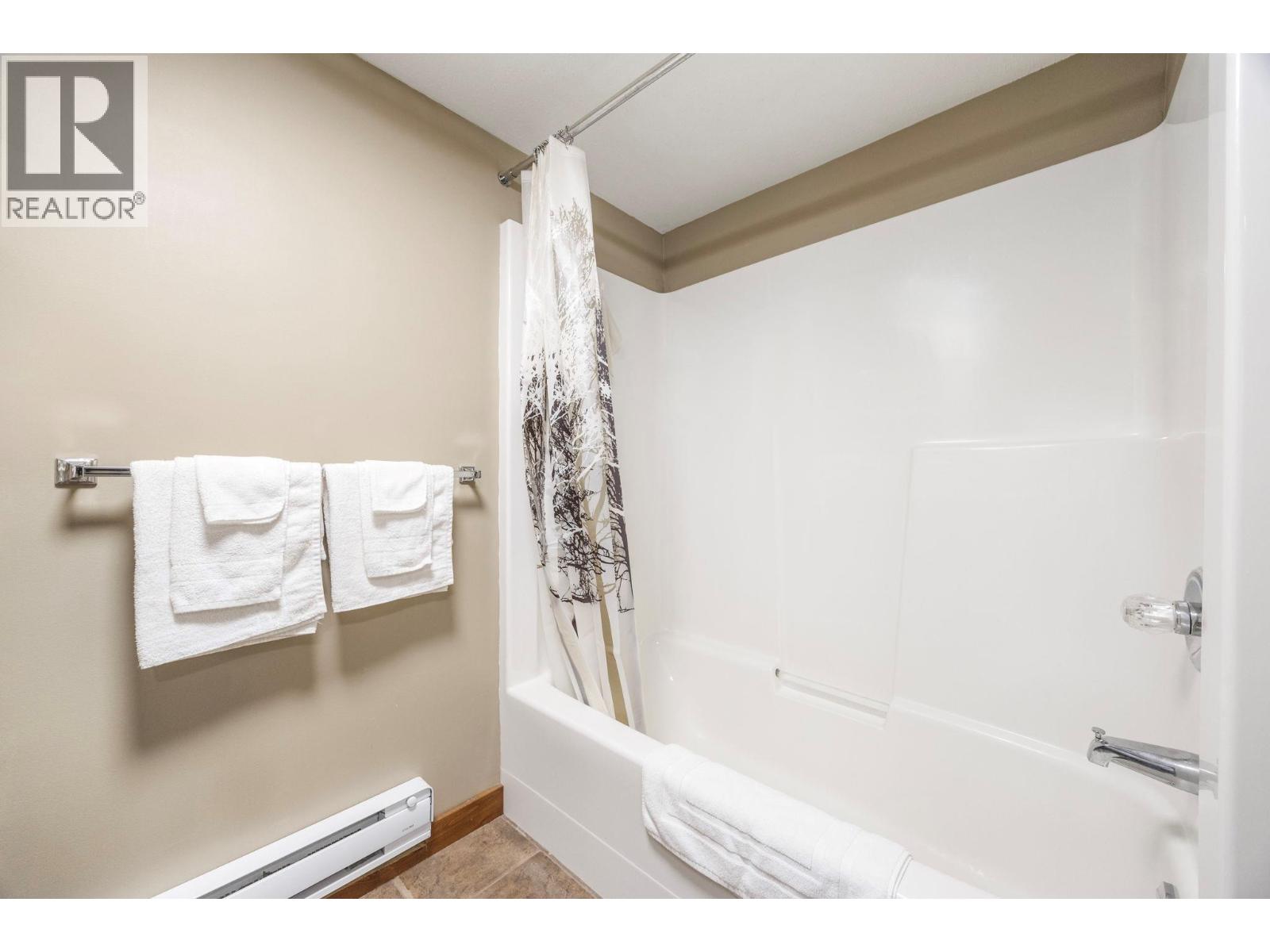 309 105 Kettle View Road, Big White