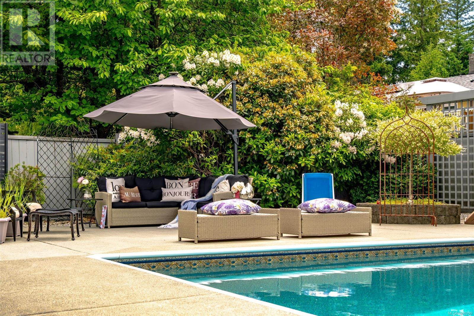 Photo 40 of 221 Blairgowrie Pl, Nanaimo BC