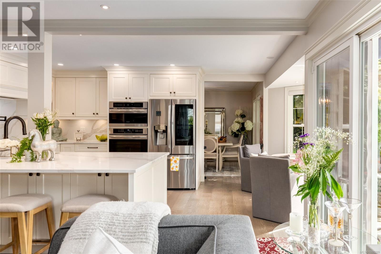 Photo 5 of 221 Blairgowrie Pl, Nanaimo BC