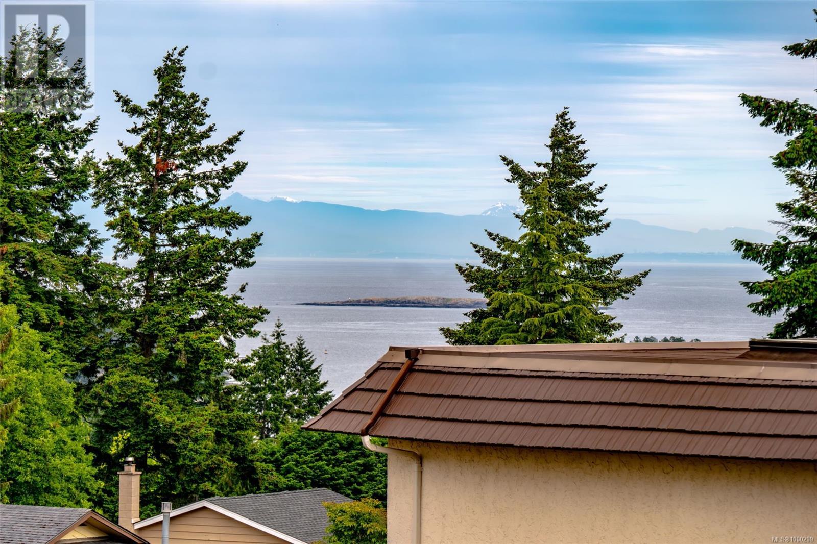 Photo 57 of 221 Blairgowrie Pl, Nanaimo BC