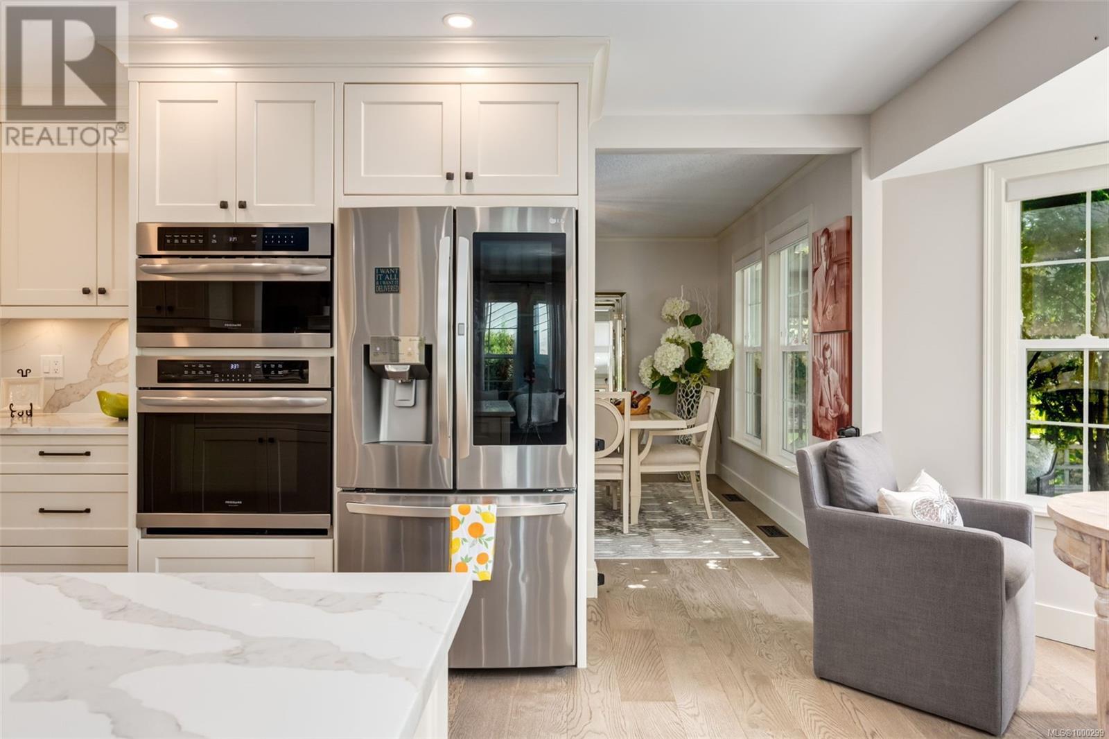 Photo 6 of 221 Blairgowrie Pl, Nanaimo BC