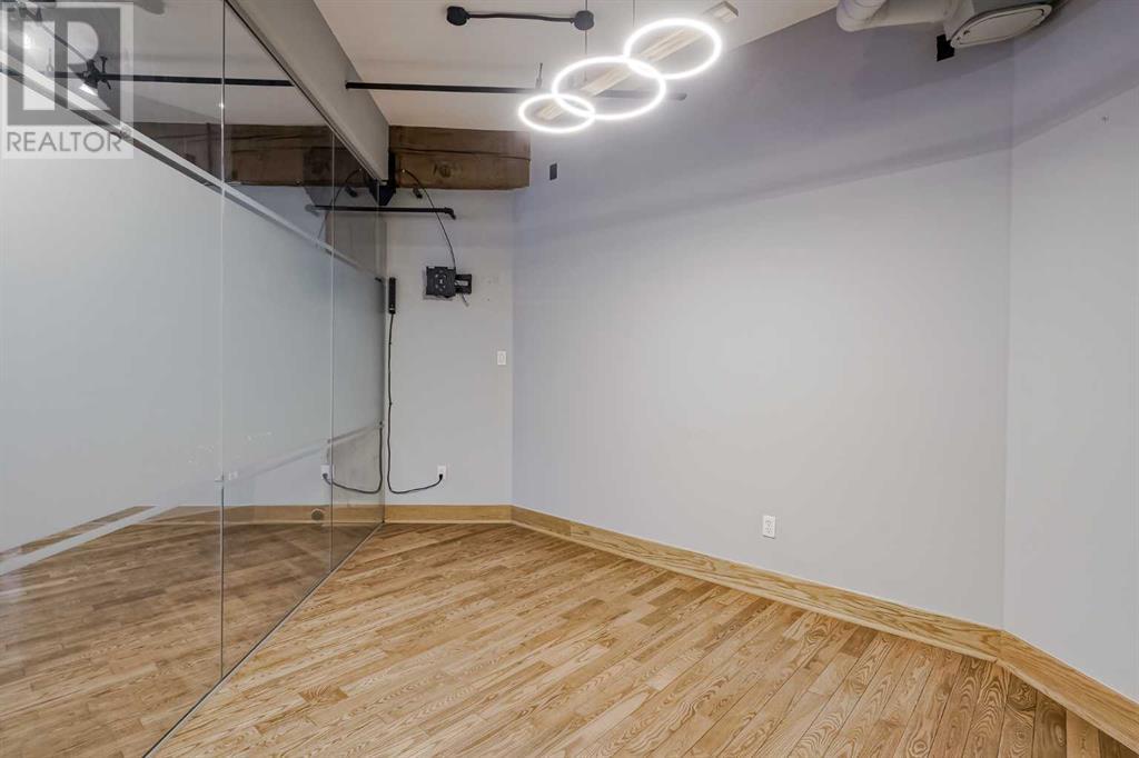 Single Family House Loft for Sale in    Avenue SW Beltline Calgary 
