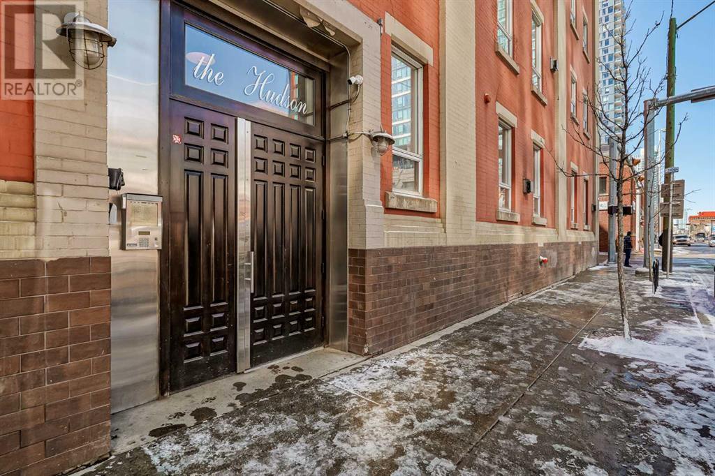 Single Family House Loft for Sale in    Avenue SW Beltline Calgary 