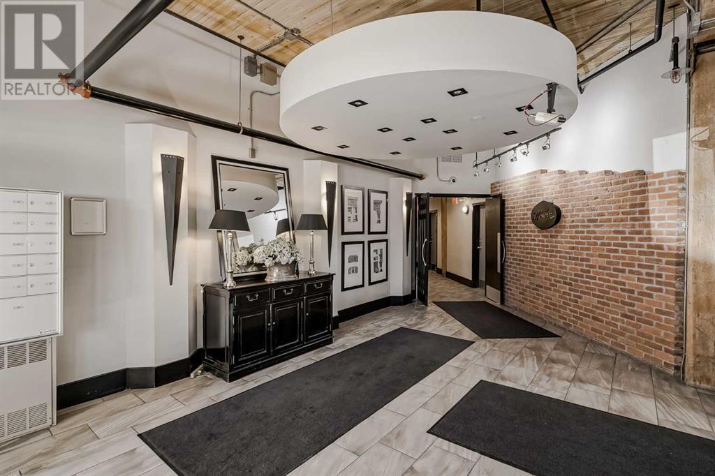 Single Family House Loft for Sale in    Avenue SW Beltline Calgary 