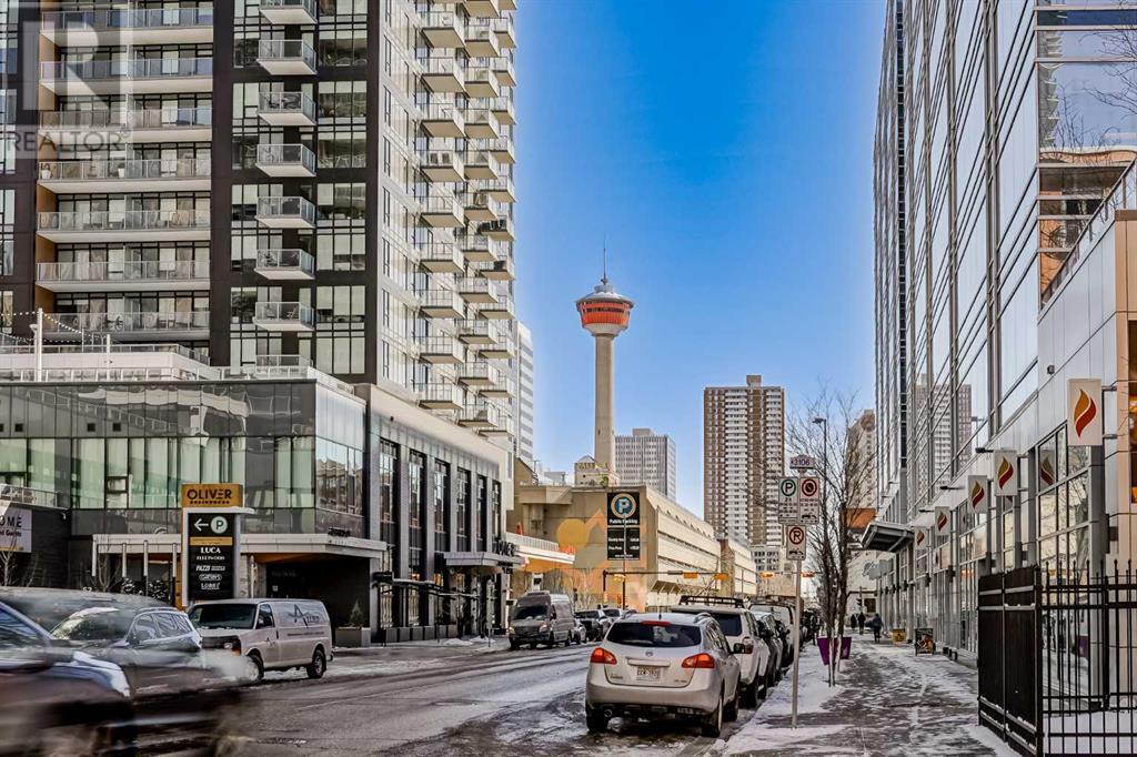 Single Family House Loft for Sale in    Avenue SW Beltline Calgary 