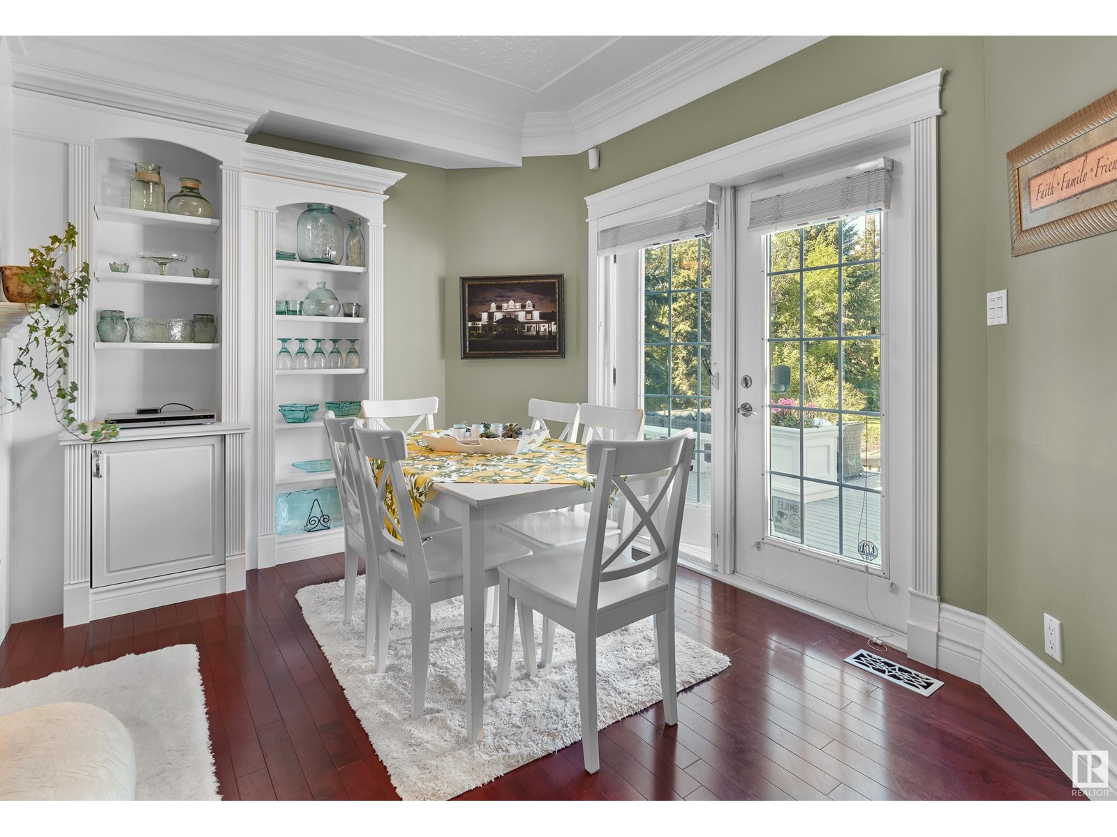 55 22459 TOWNSHIP ROAD 530, Rural Strathcona County