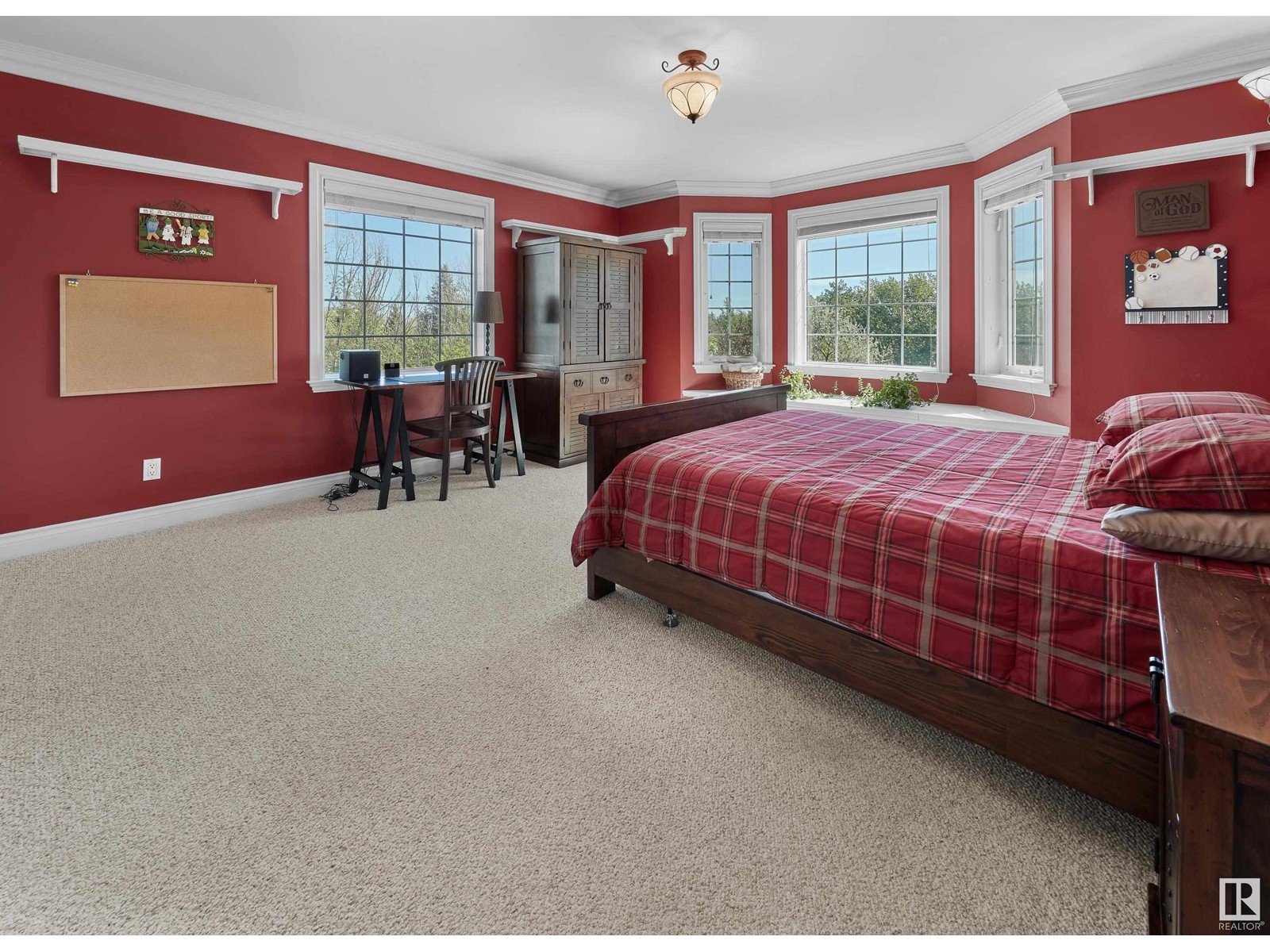 55 22459 TOWNSHIP ROAD 530, Rural Strathcona County