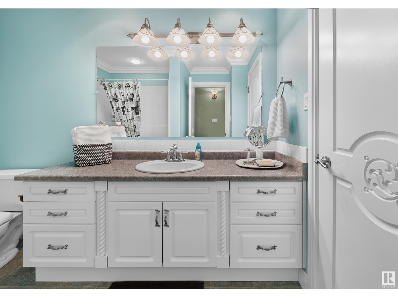 55 22459 TOWNSHIP ROAD 530, Rural Strathcona County