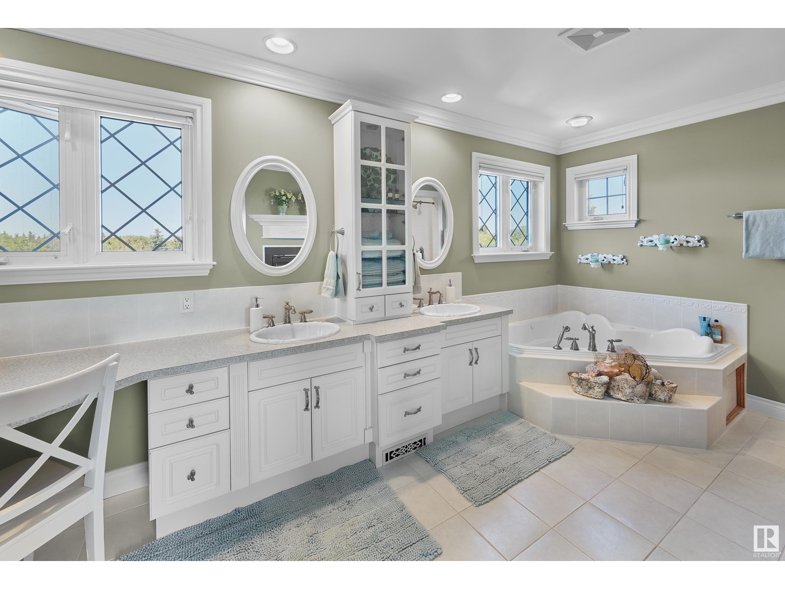 55 22459 TOWNSHIP ROAD 530, Rural Strathcona County