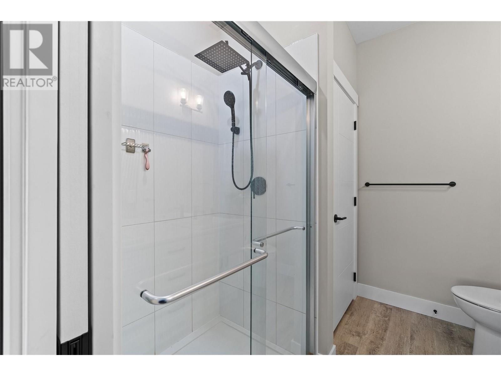 Photo 25 of 2810 15 Avenue Ne Unit 28, Salmon Arm BC