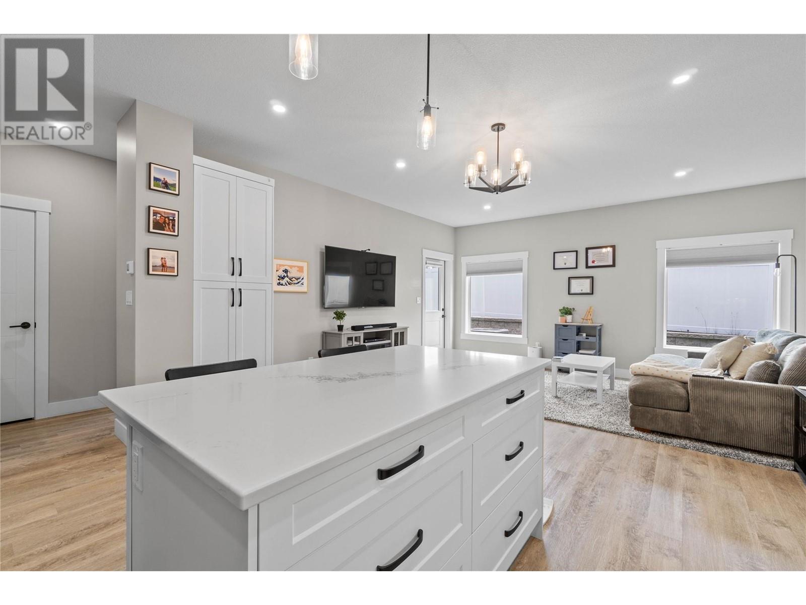 Photo 9 of 2810 15 Avenue Ne Unit 28, Salmon Arm BC