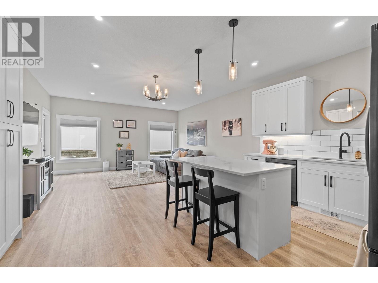 Photo 11 of 2810 15 Avenue Ne Unit 28, Salmon Arm BC
