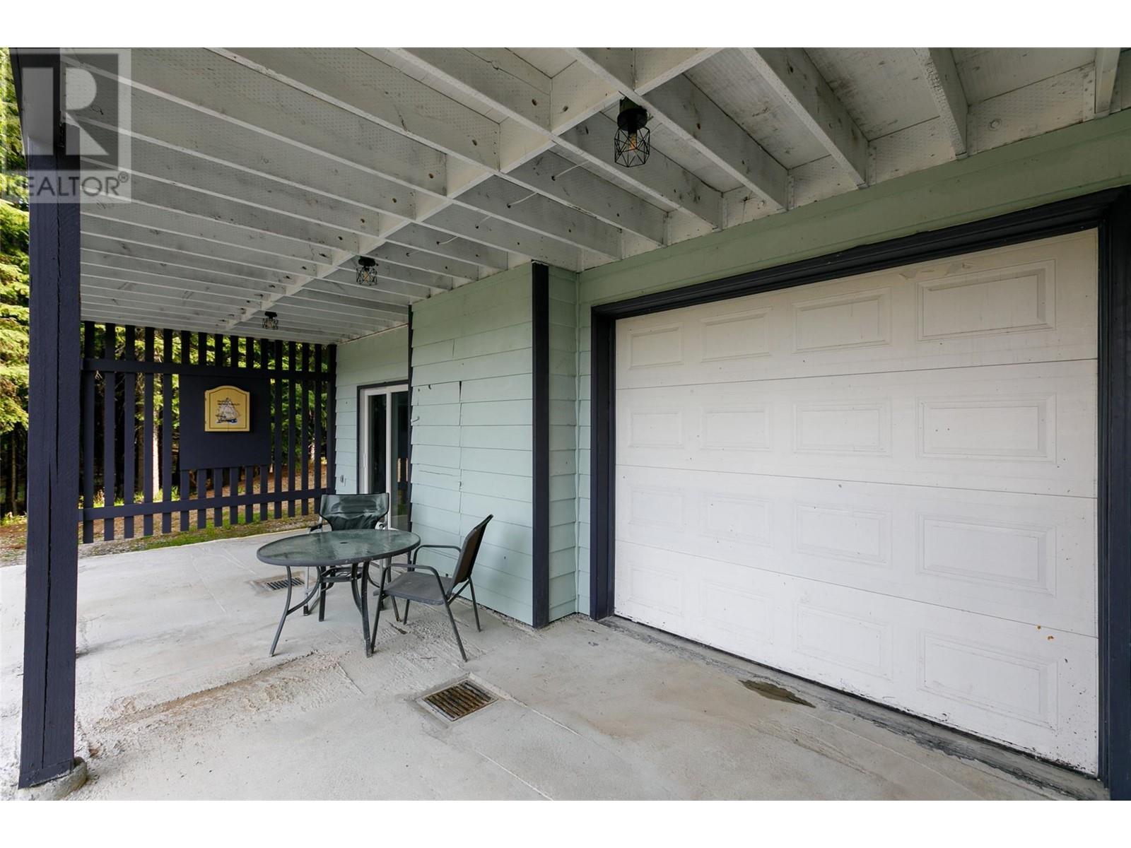  9315 Paradise Road, Kelowna