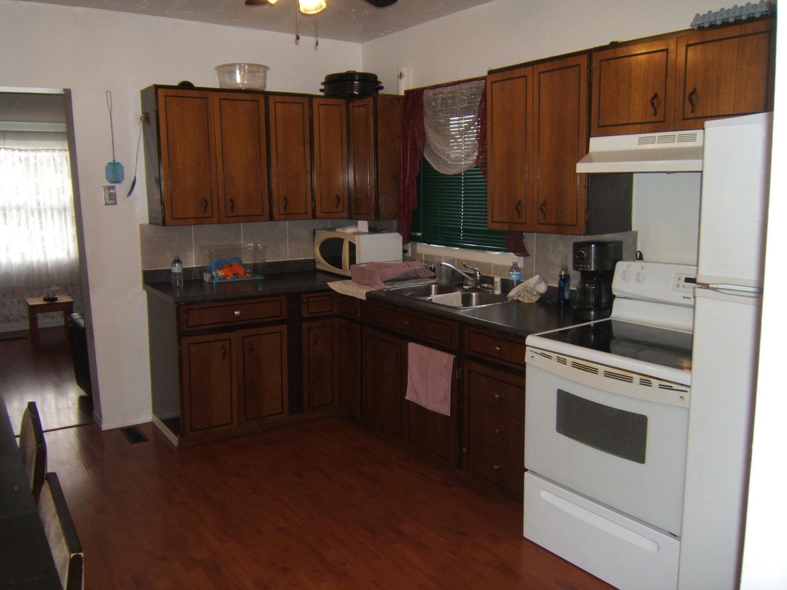 Photo 3 of 4706 50 Av, Two Hills AB