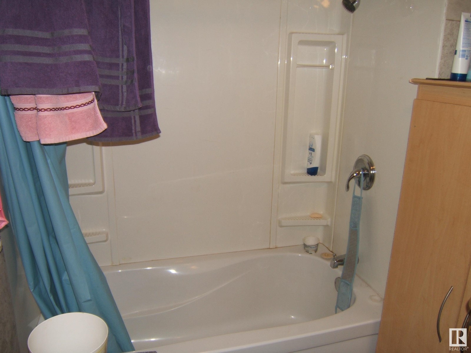 Photo 14 of 4706 50 Av, Two Hills AB