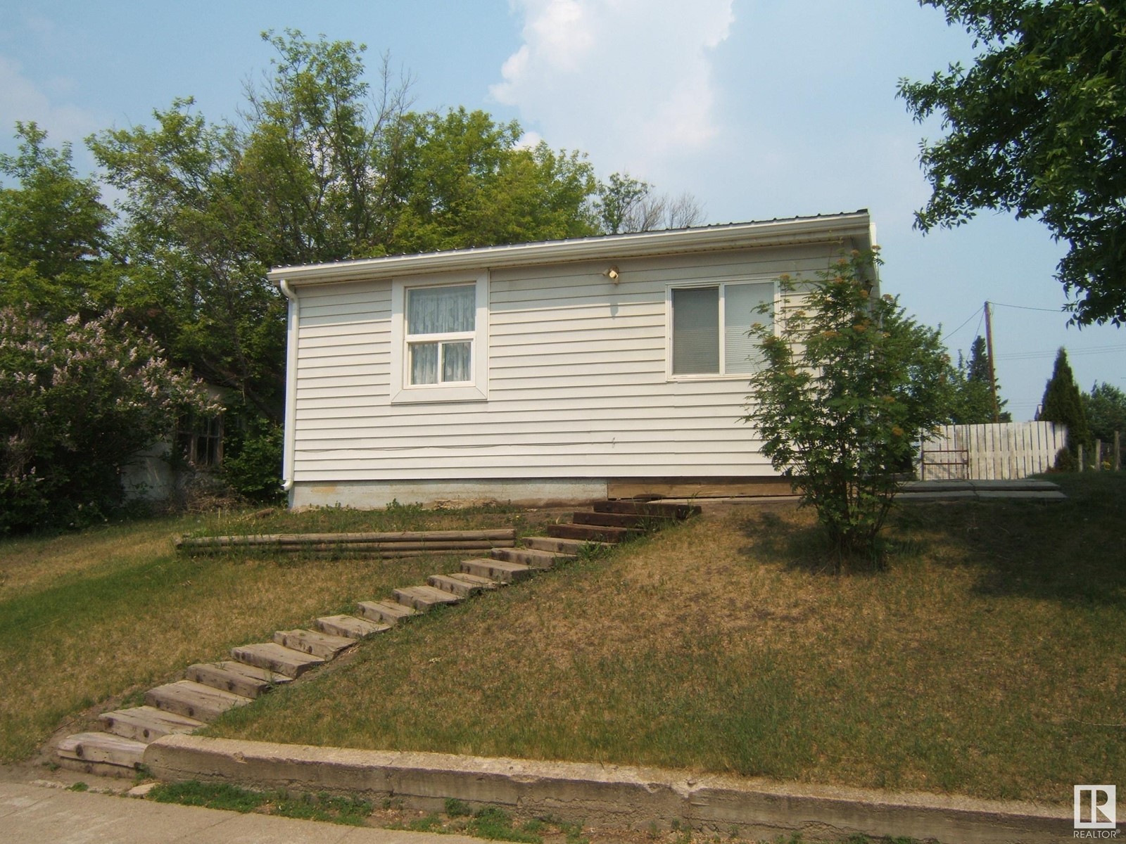 Photo 28 of 4706 50 Av, Two Hills AB