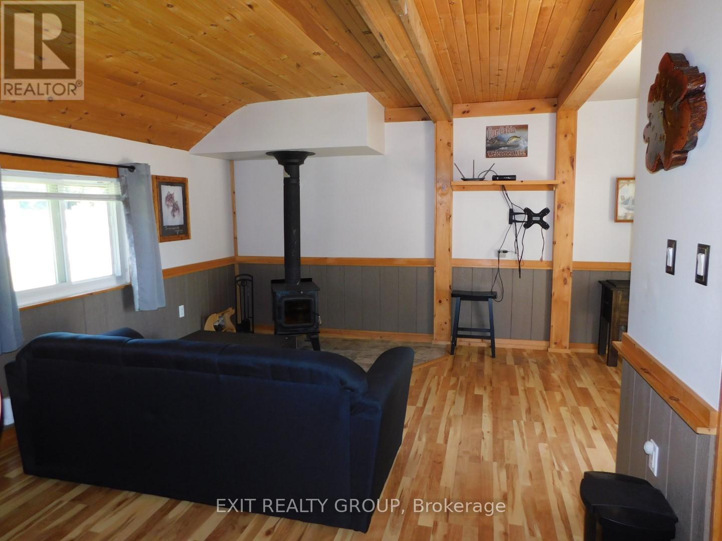 Photo 11 of 141 Stoco Road, Tweed ON
