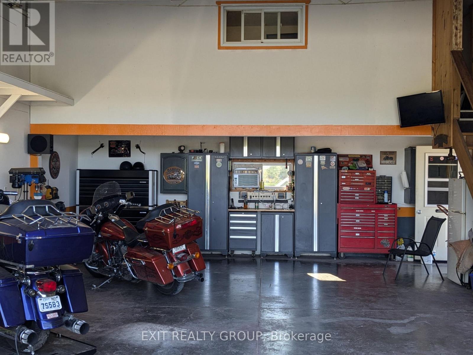 Photo 20 of 141 Stoco Road, Tweed ON