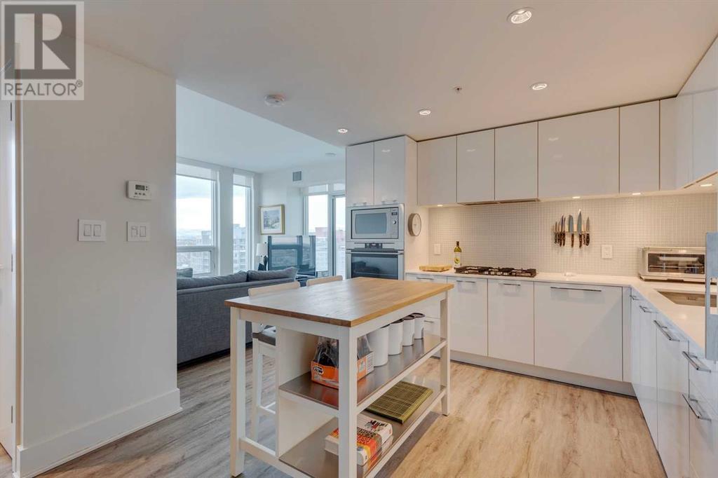 Single Family House for Sale in    Avenue SW Beltline Calgary 
