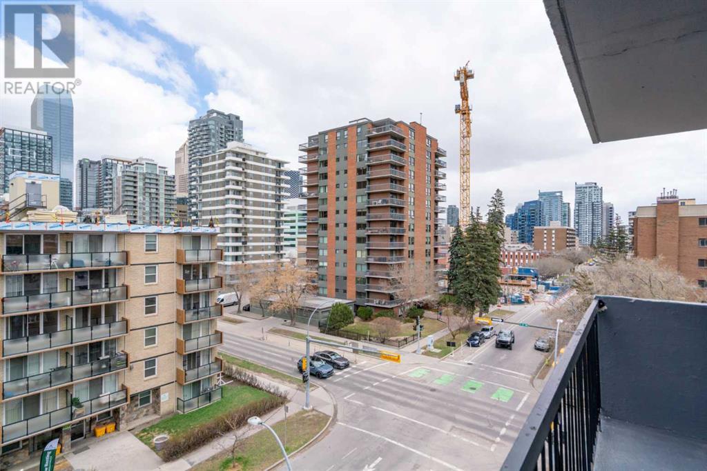 Single Family House for Sale in    Avenue SW Beltline Calgary 