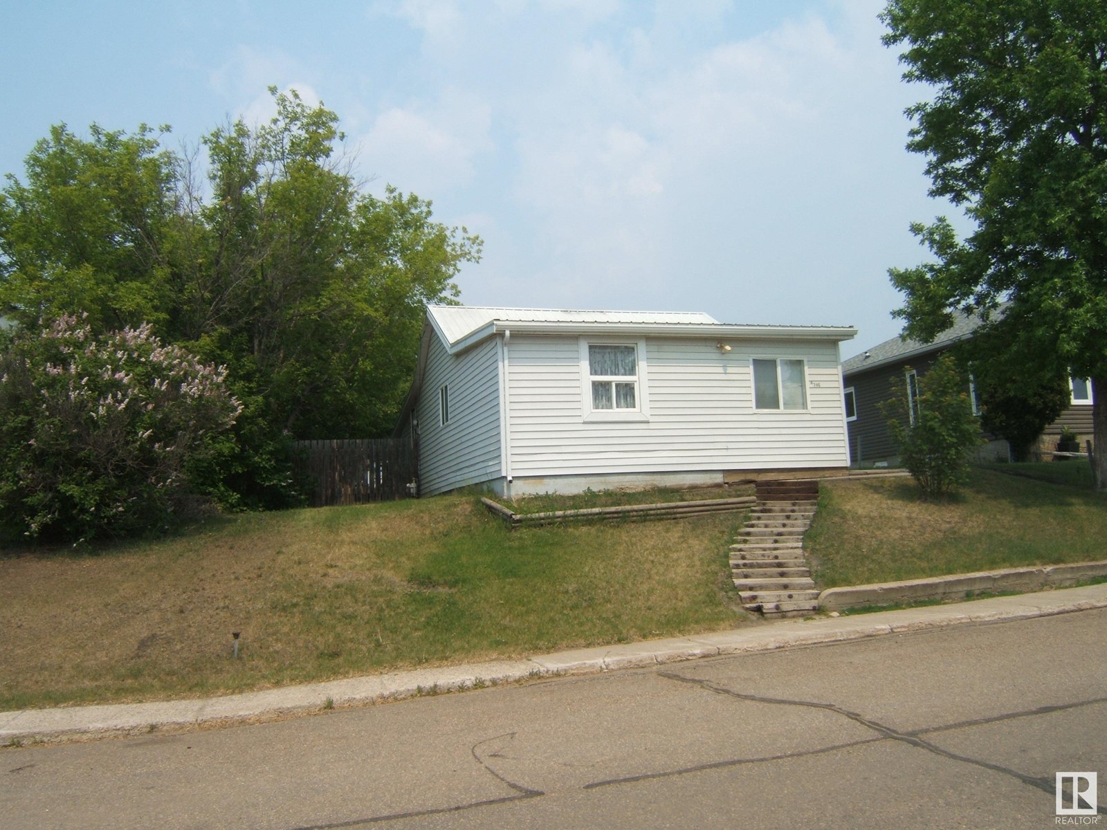 Photo 17 of 4706 50 Av, Two Hills AB