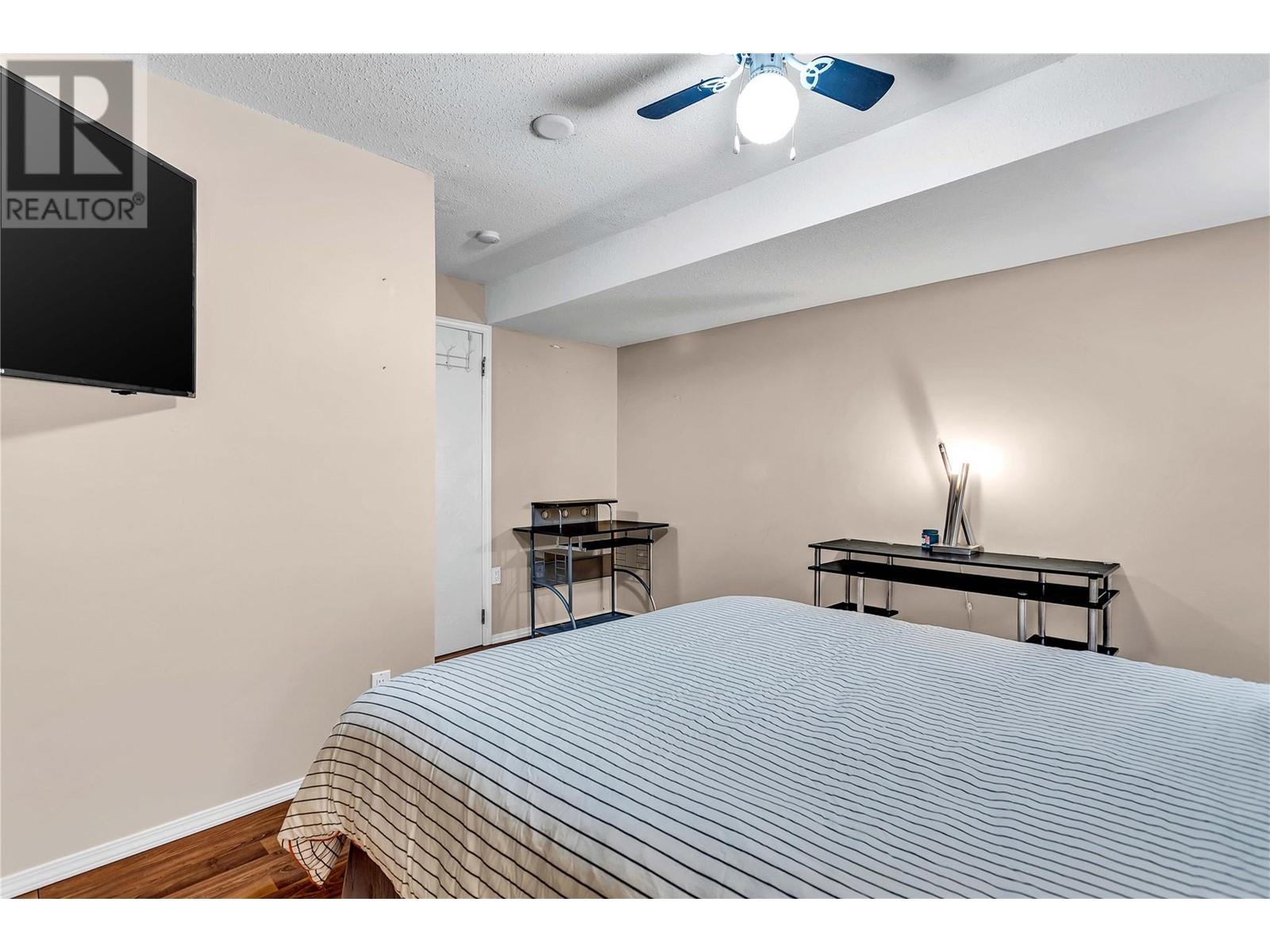  2370 Thacker Drive, West Kelowna