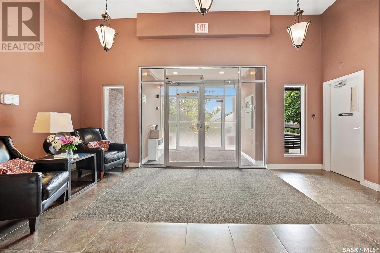 Single Family House Low rise for Sale in   Heritage VIEW Saskatoon 
