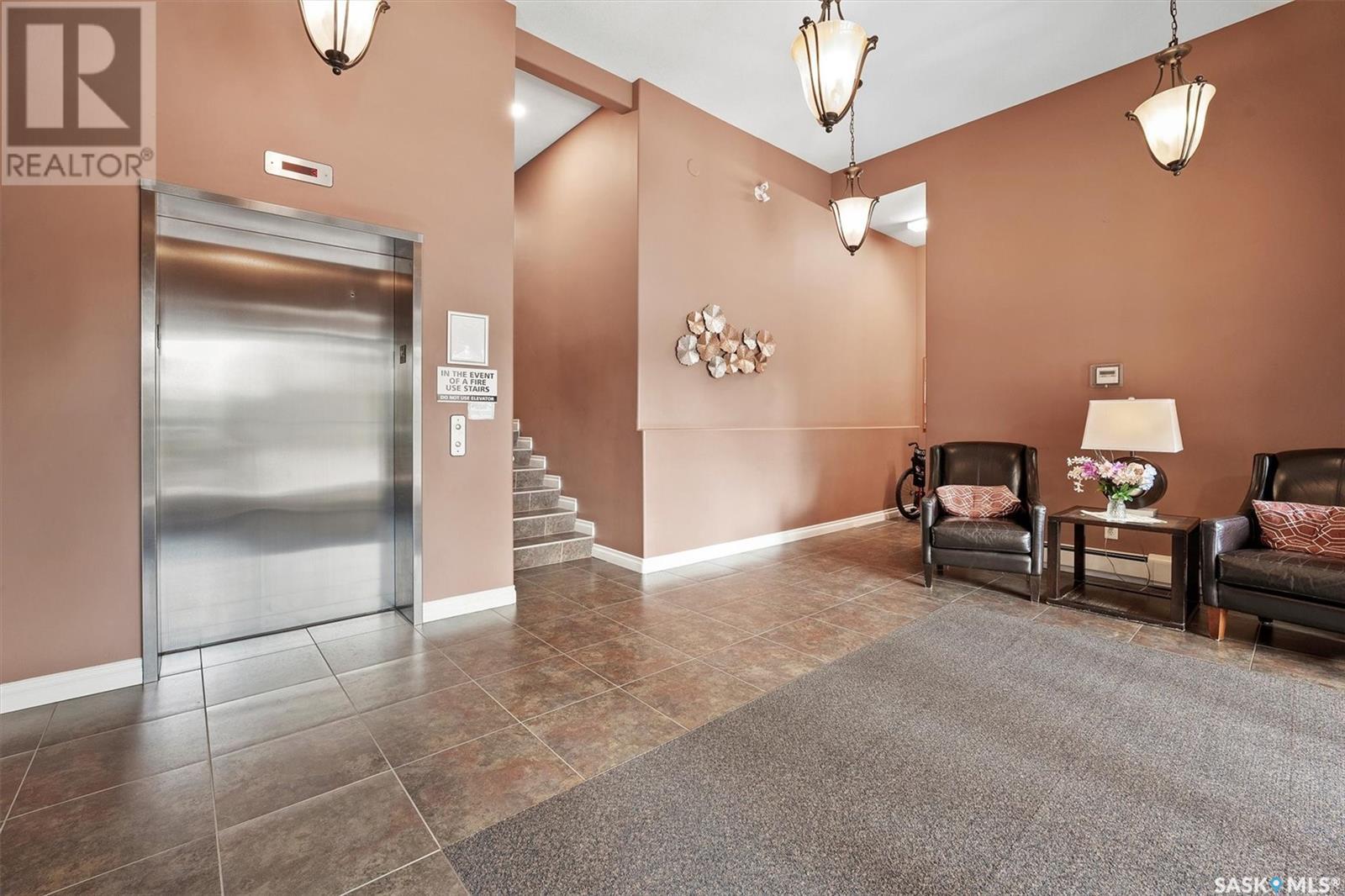 Single Family House Low rise for Sale in   Heritage VIEW Saskatoon 