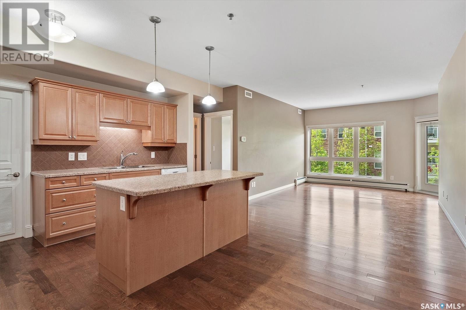 Single Family House Low rise for Sale in   Heritage VIEW Saskatoon 