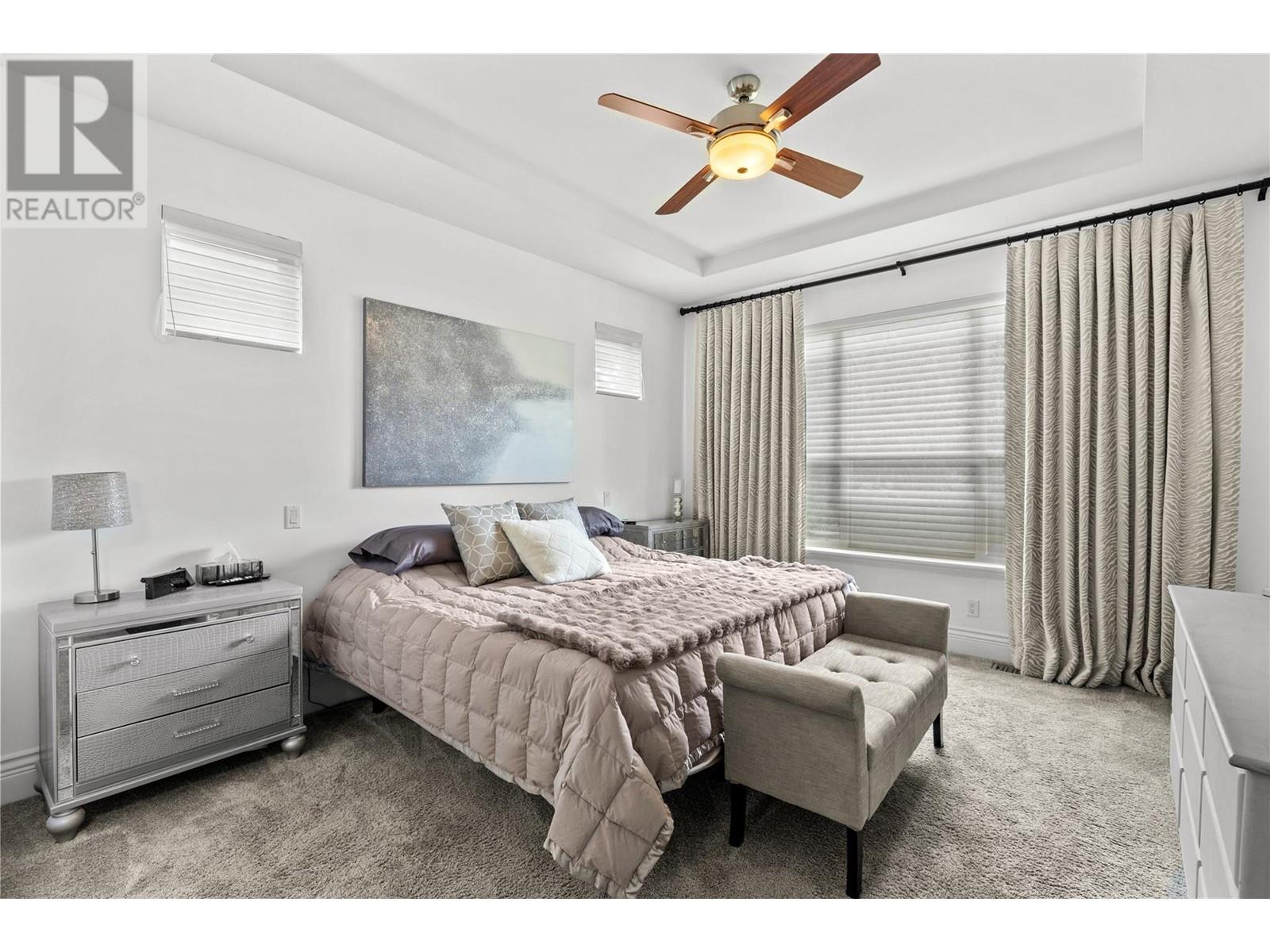 154 4450 Gordon Drive, Kelowna