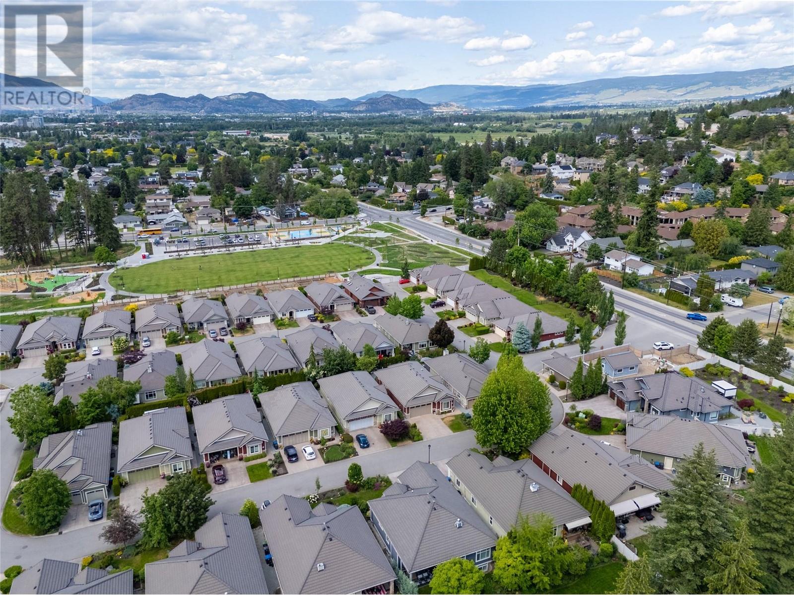 154 4450 Gordon Drive, Kelowna