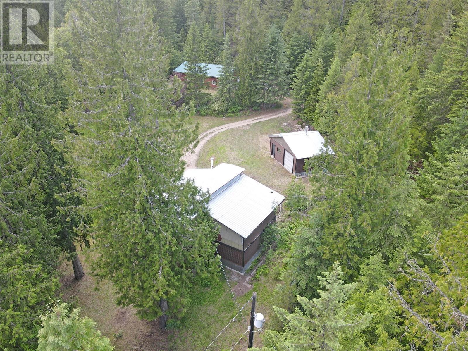 Photo 31 of 4911 Slocan River Road, Nelson BC