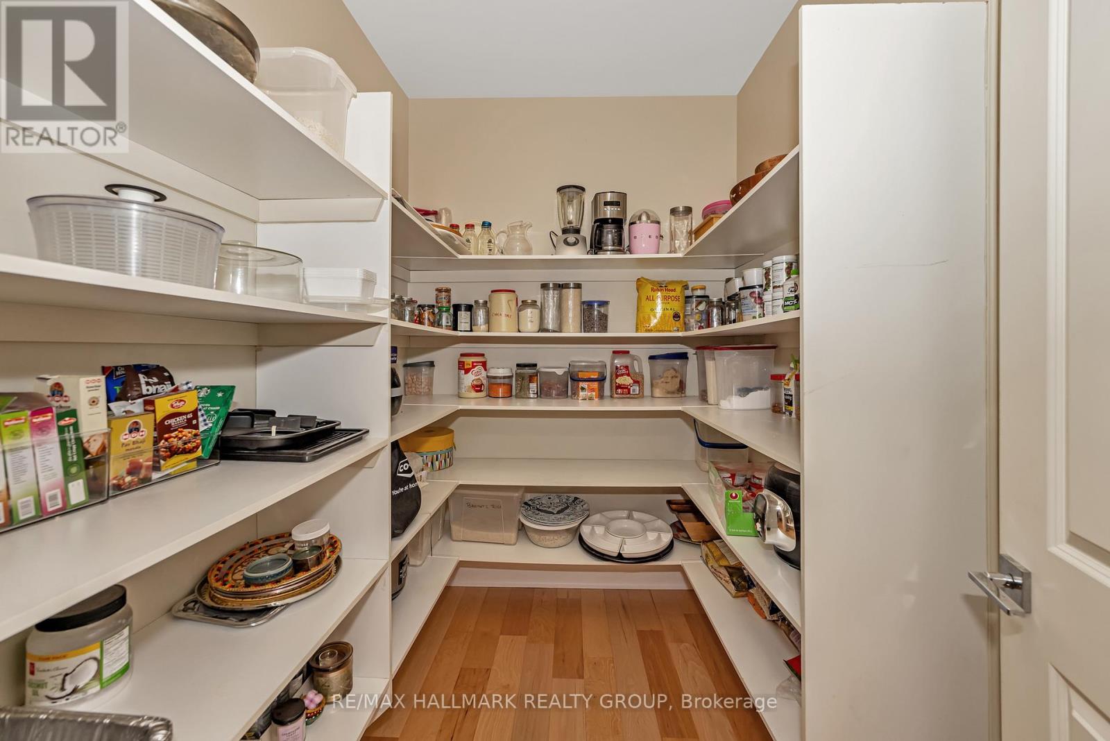Photo 25 of 5813 Red Castle Ridge, Ottawa ON