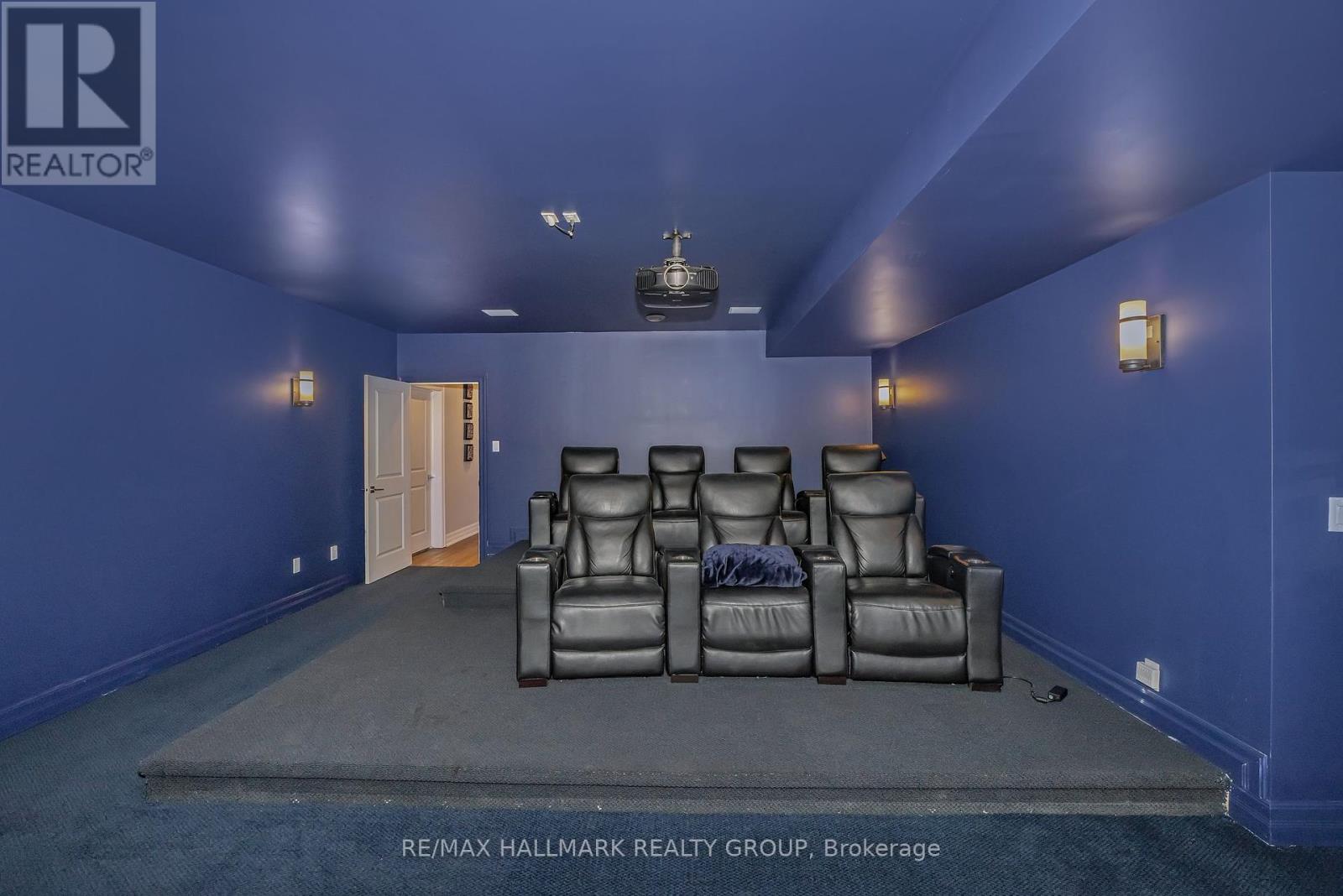 Photo 1 of 5813 Red Castle Ridge, Ottawa ON