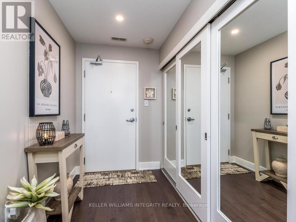 Entry with large closet