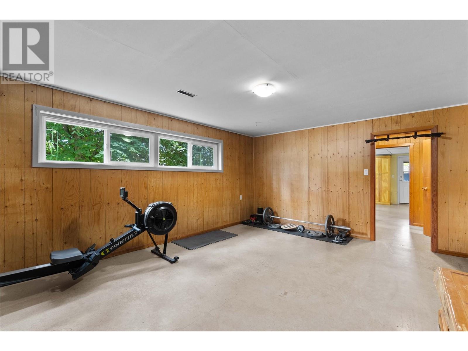 Photo 36 of 1230 1 Street Se, Salmon Arm BC