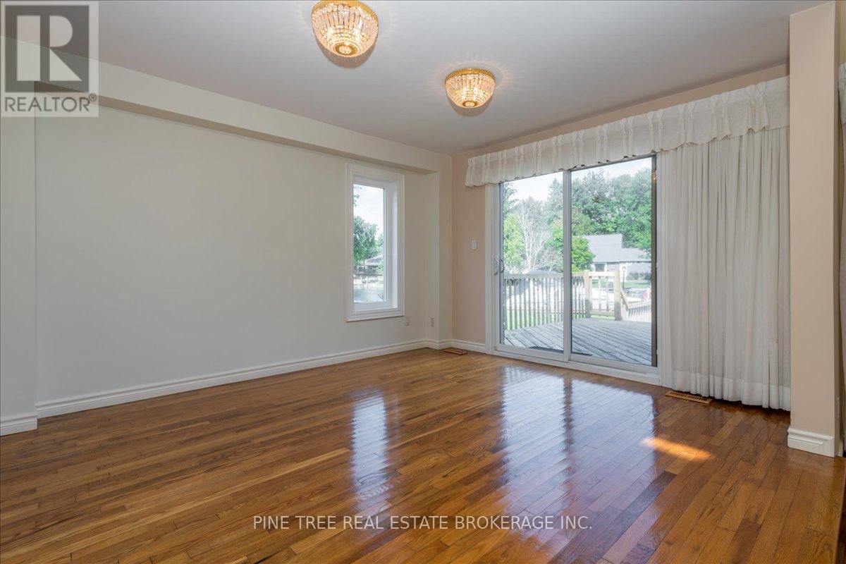 Photo 26 of 57 Lake Avenue, Ramara ON