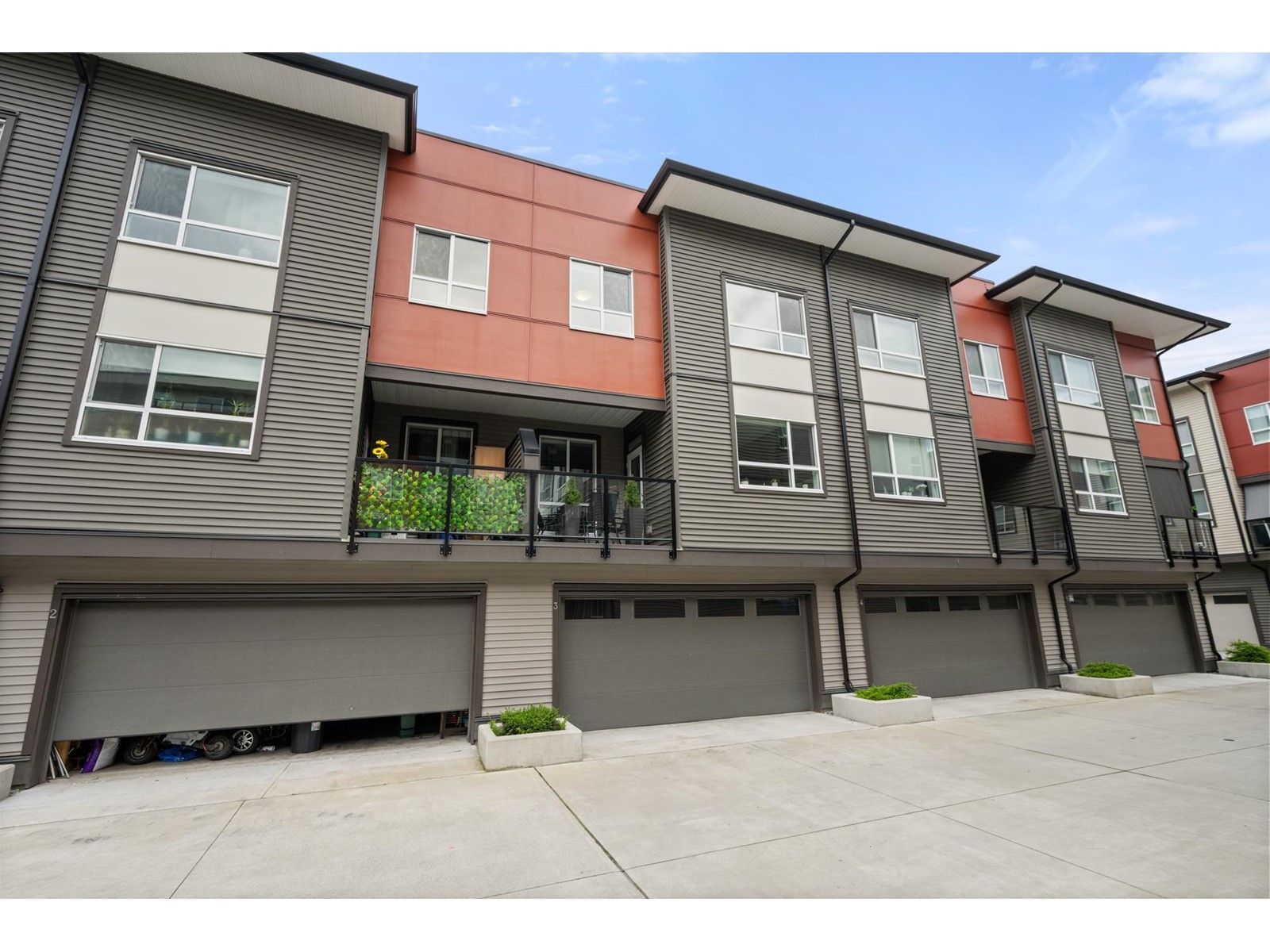 3 7218 188 STREET, Surrey real estate listing R3011032