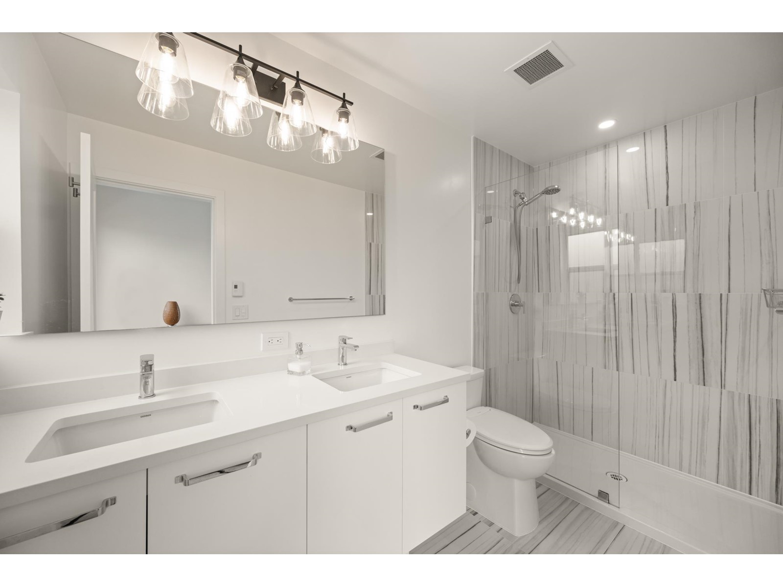 3 7218 188 STREET, Surrey real estate listing R3011032