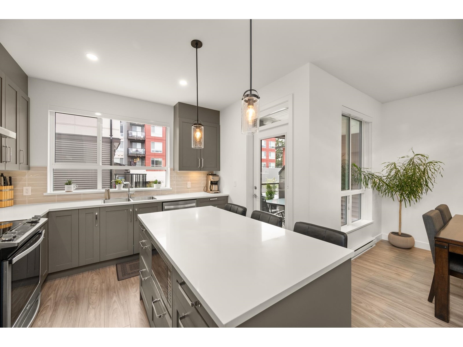 3 7218 188 STREET, Surrey real estate listing R3011032