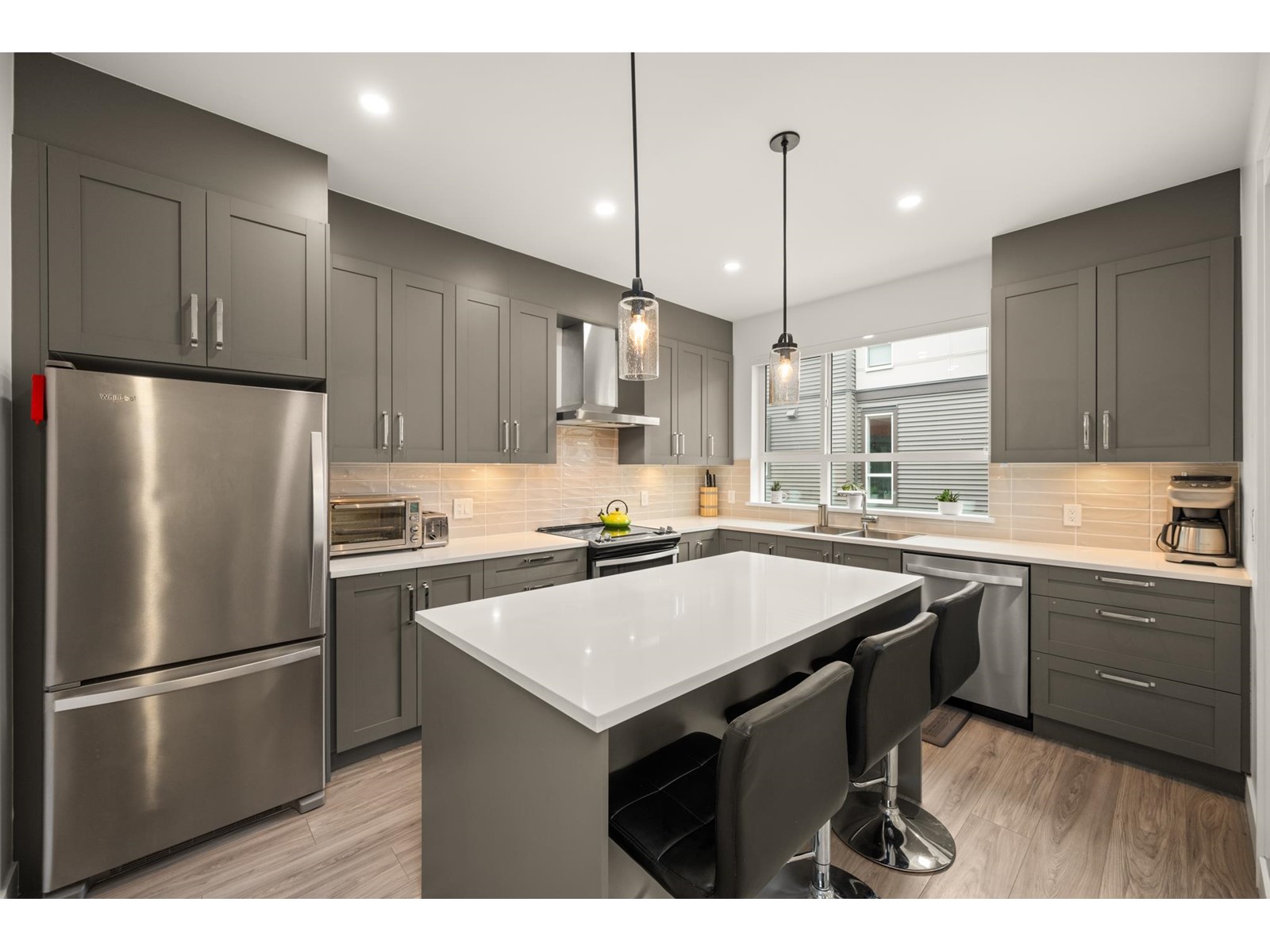 3 7218 188 STREET, Surrey real estate listing R3011032